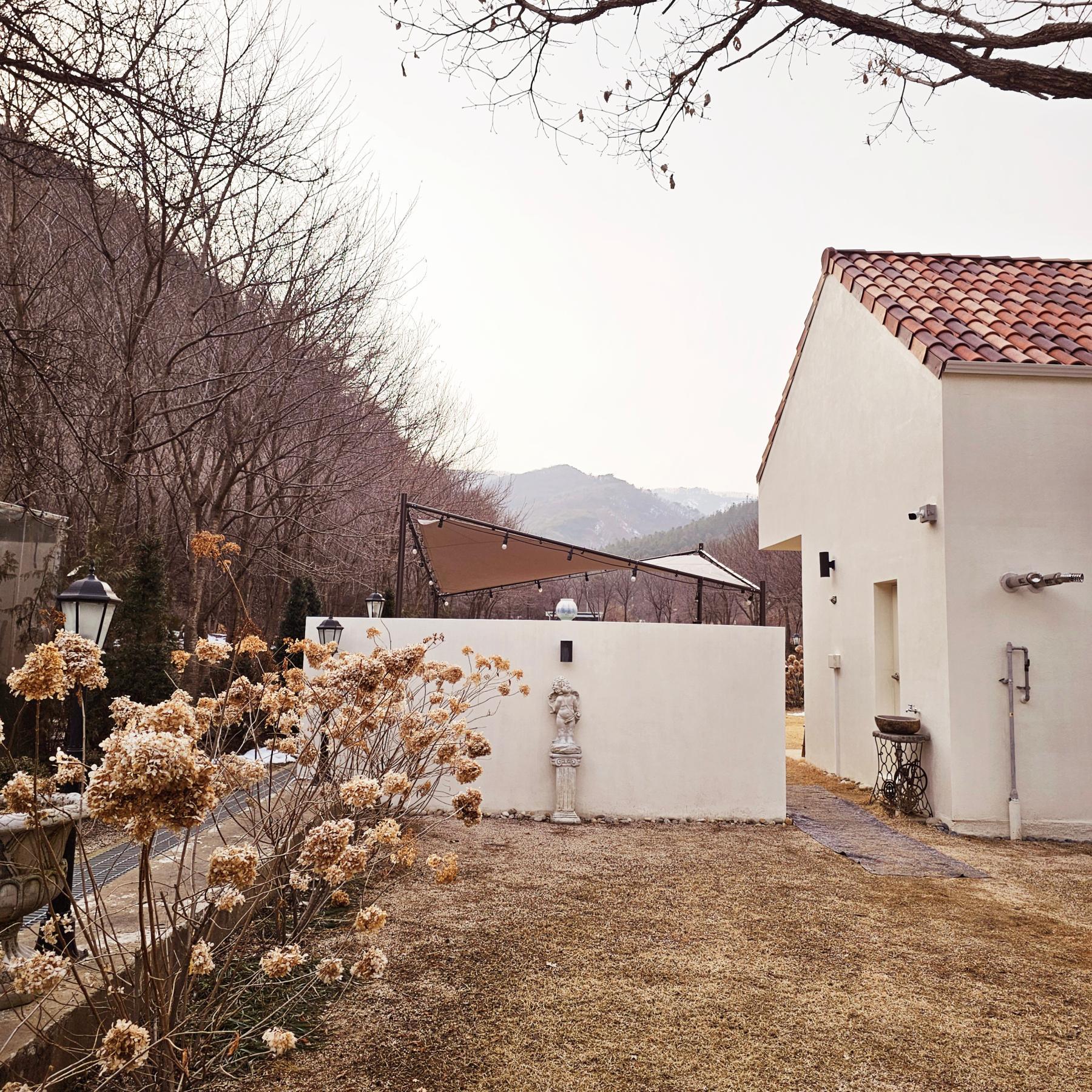 살롱 드 방동