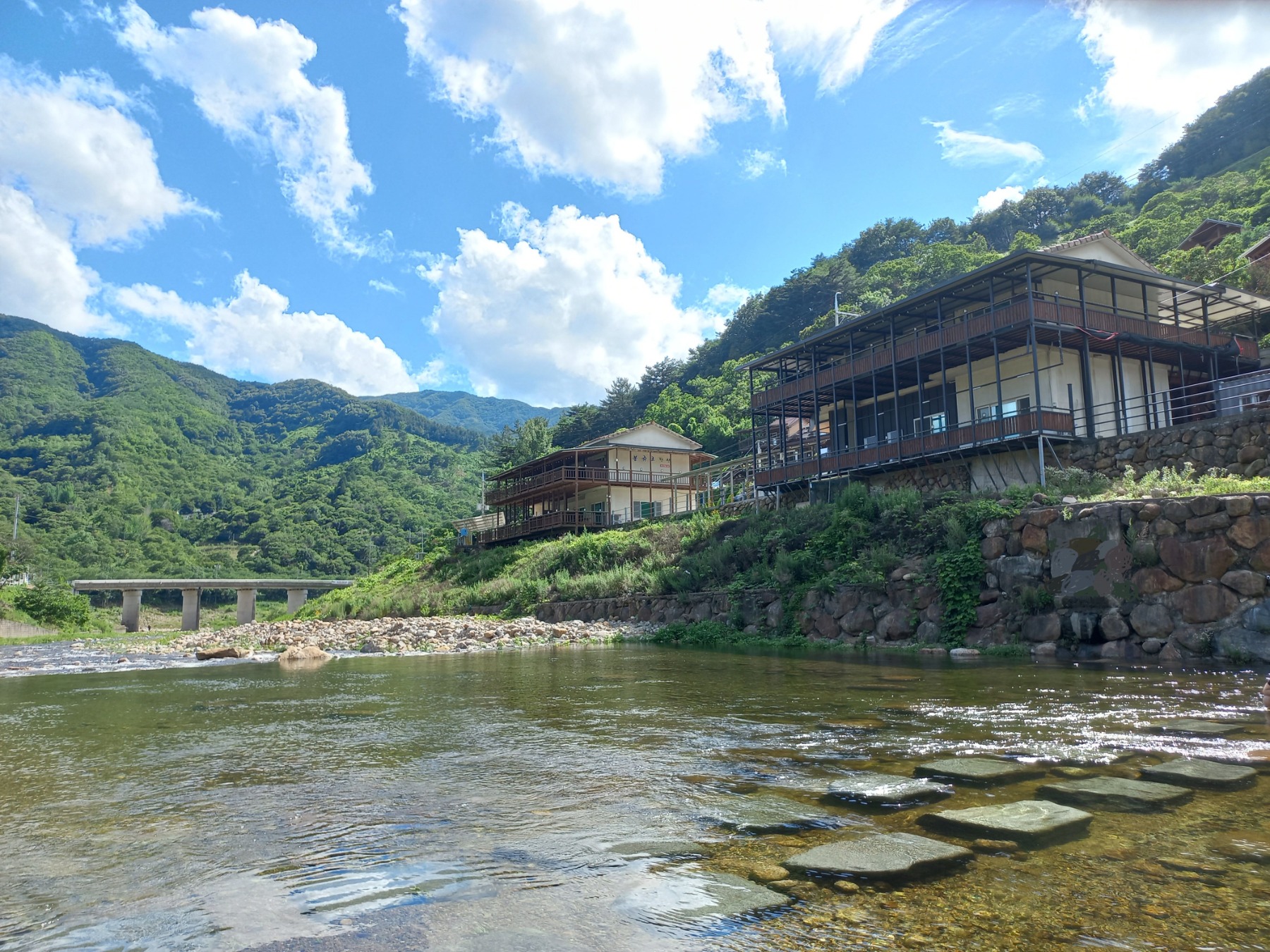 구례 지리산 봉쥬르펜션