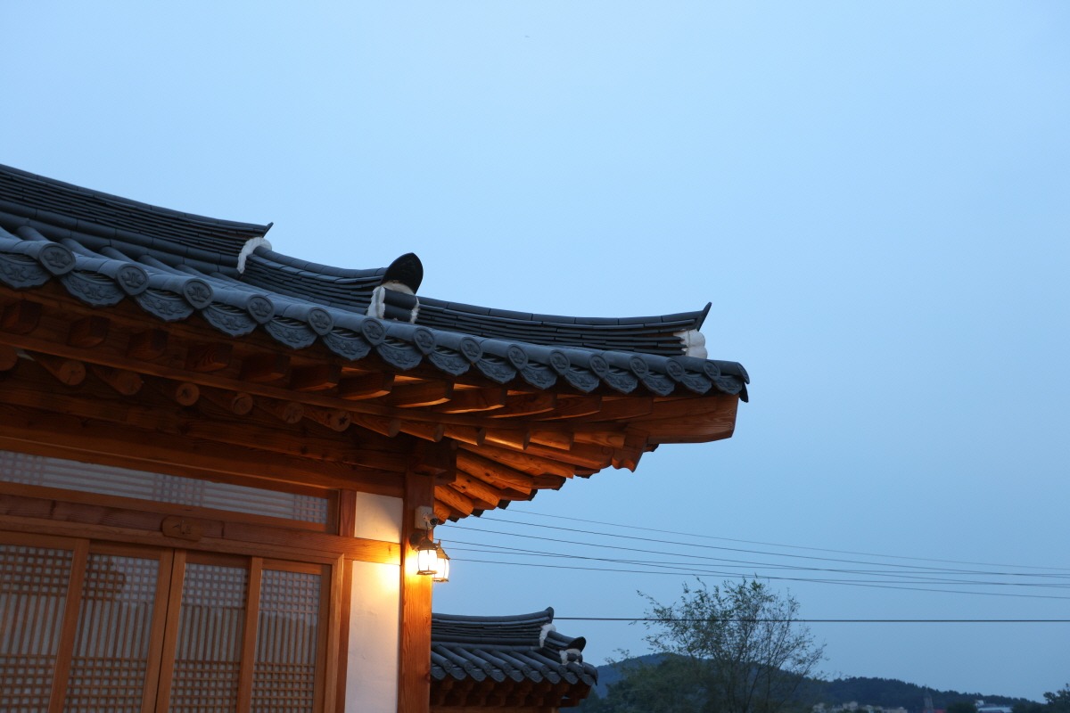 부여 서동선화한옥