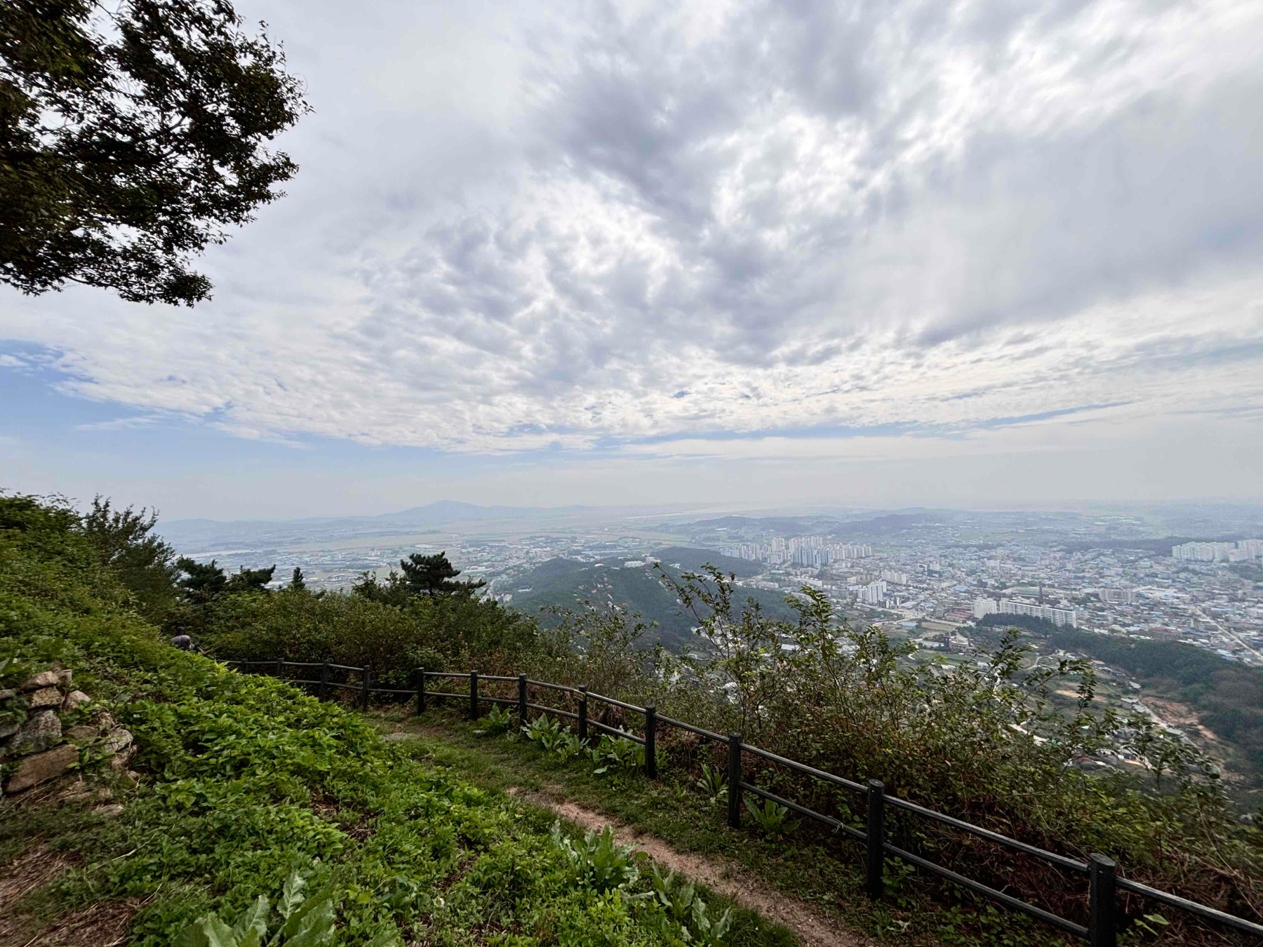 백화산