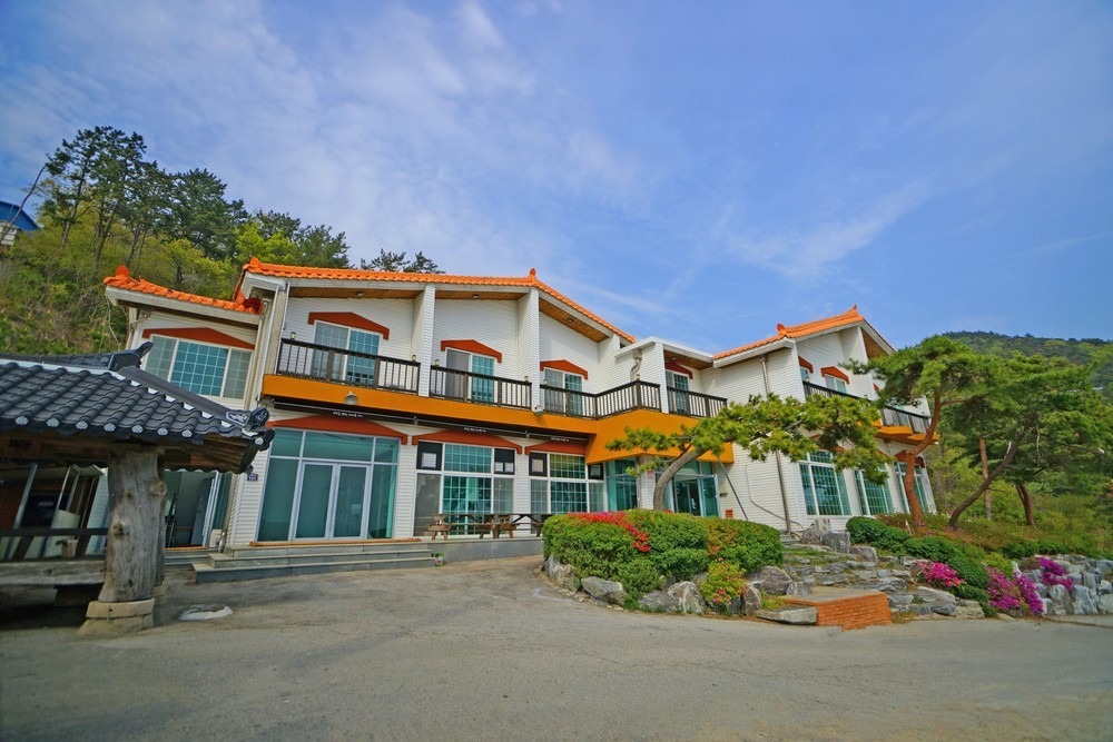 부안 변산반도 위드힐펜션