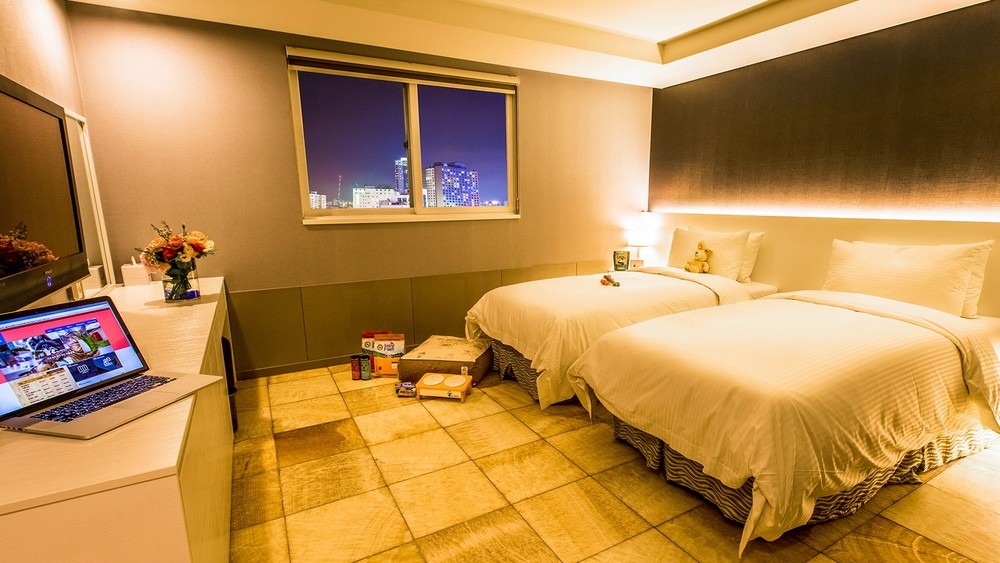 더 펫텔 (애견 동반 호텔)