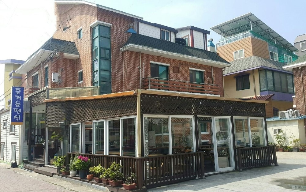 대천 즐거운펜션