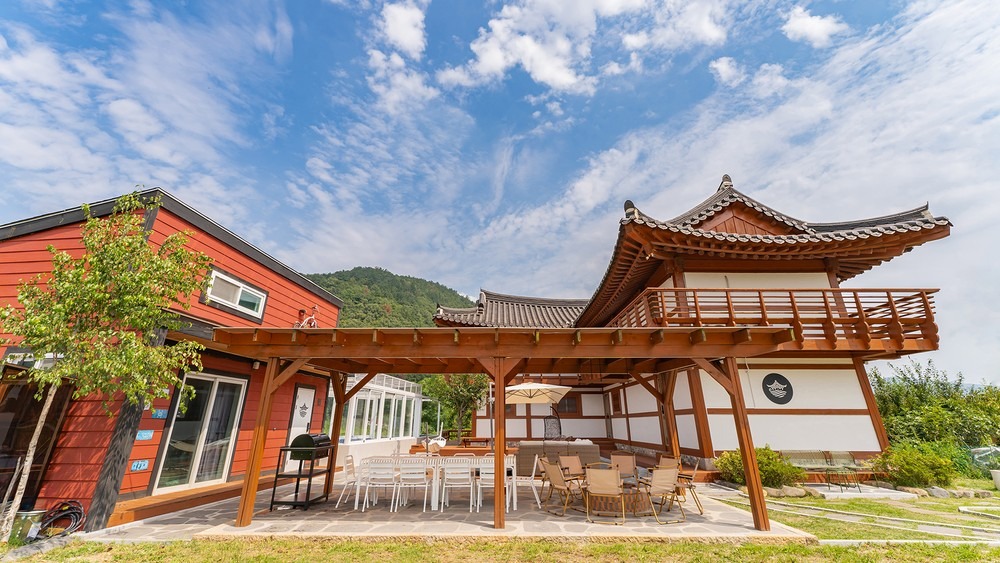 경주 한옥 한채 문고리 풀빌라 펜션