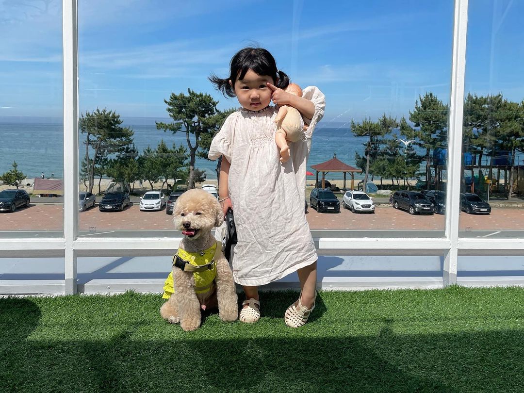 어느멋진날카페